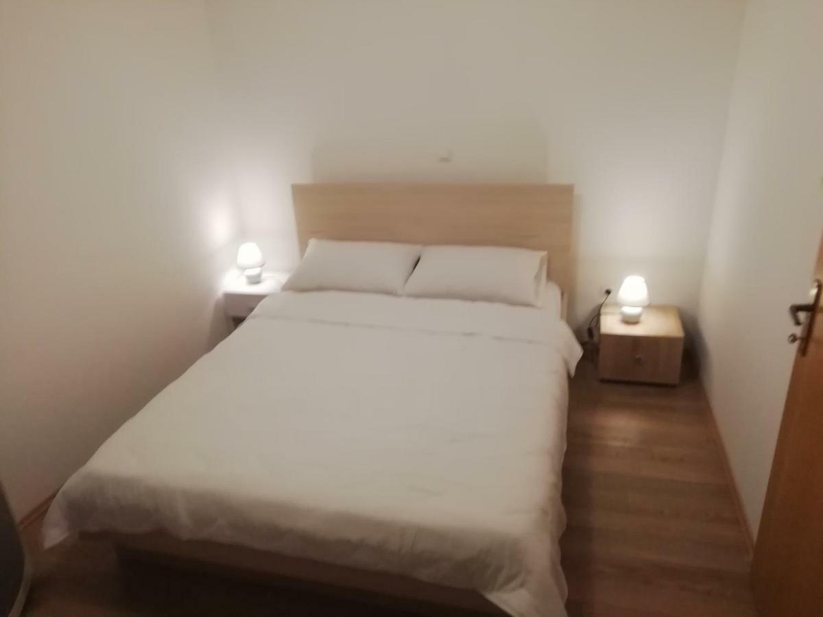 Ana Apartment Sveti Filip i Jakov Ngoại thất bức ảnh