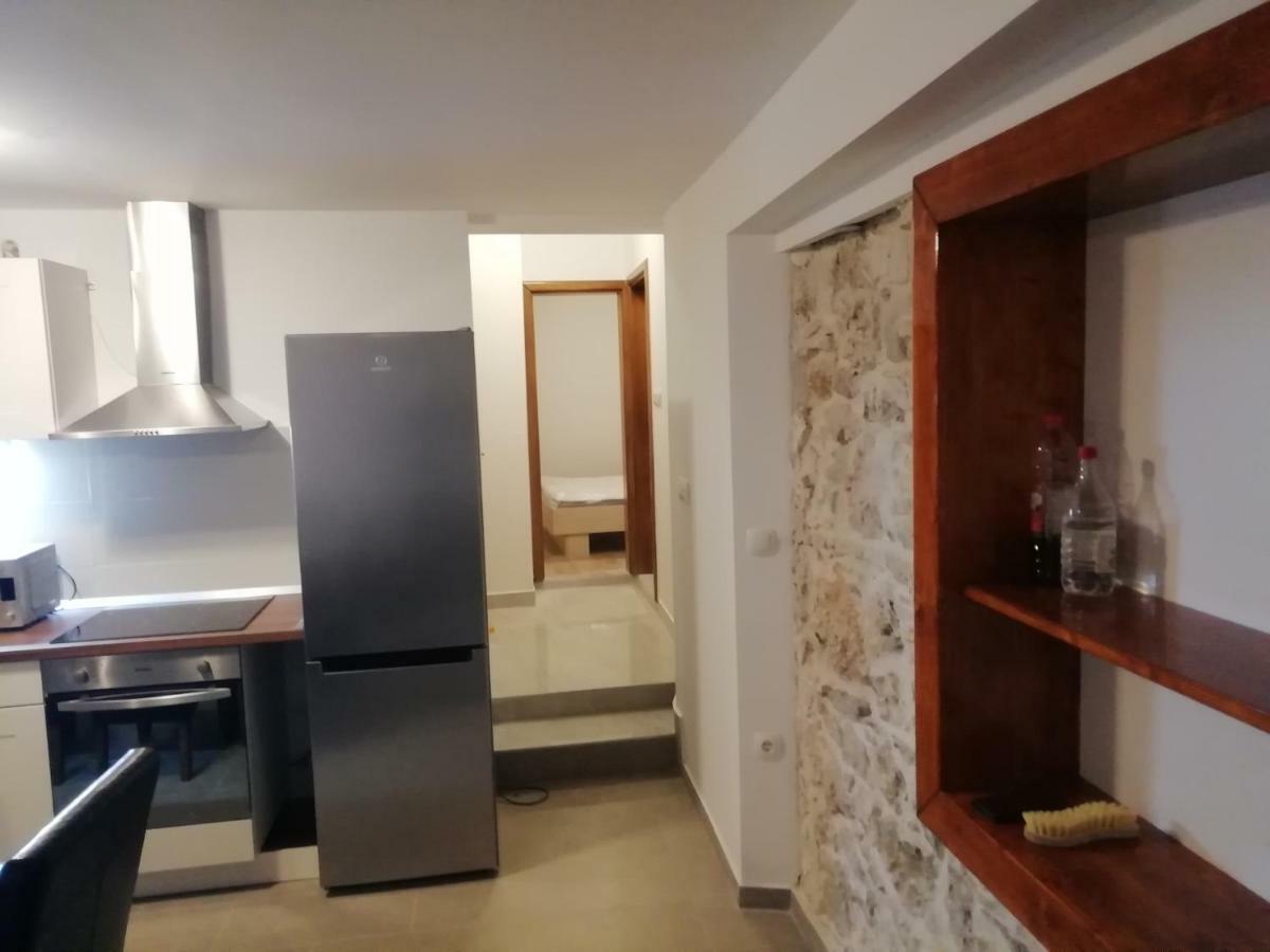 Ana Apartment Sveti Filip i Jakov Ngoại thất bức ảnh