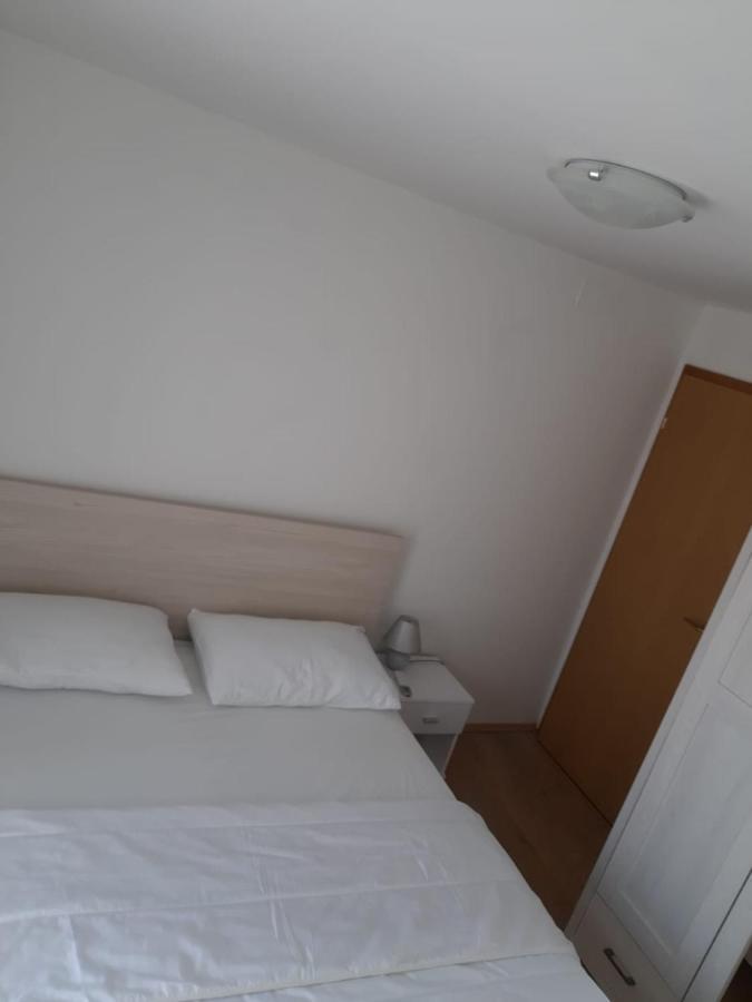 Ana Apartment Sveti Filip i Jakov Ngoại thất bức ảnh