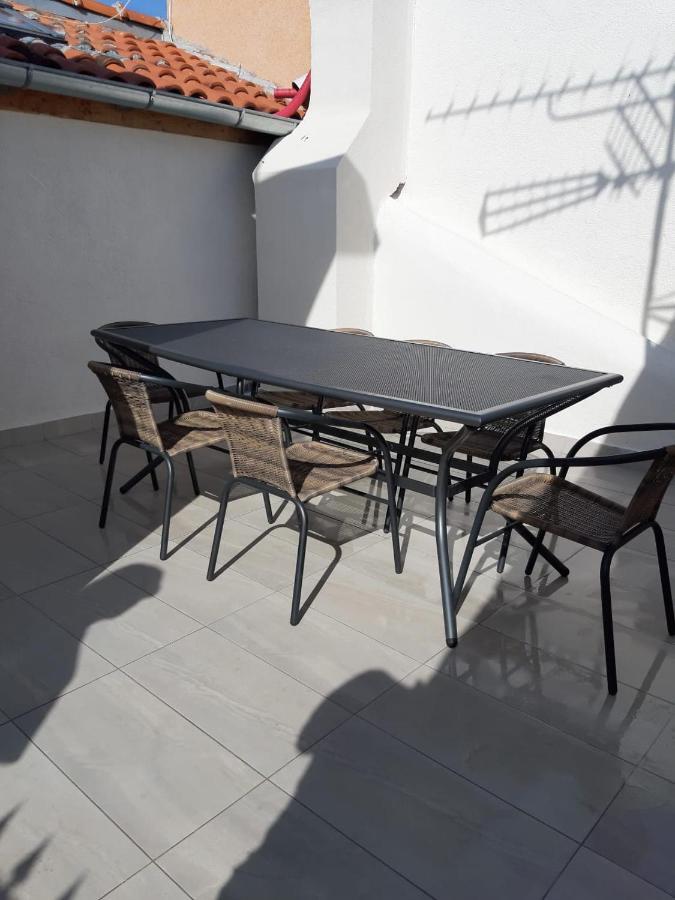 Ana Apartment Sveti Filip i Jakov Ngoại thất bức ảnh